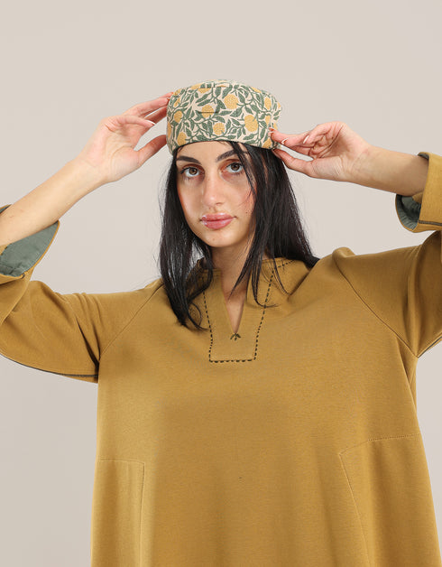 Reversible milton hat with embroidery with printed lining